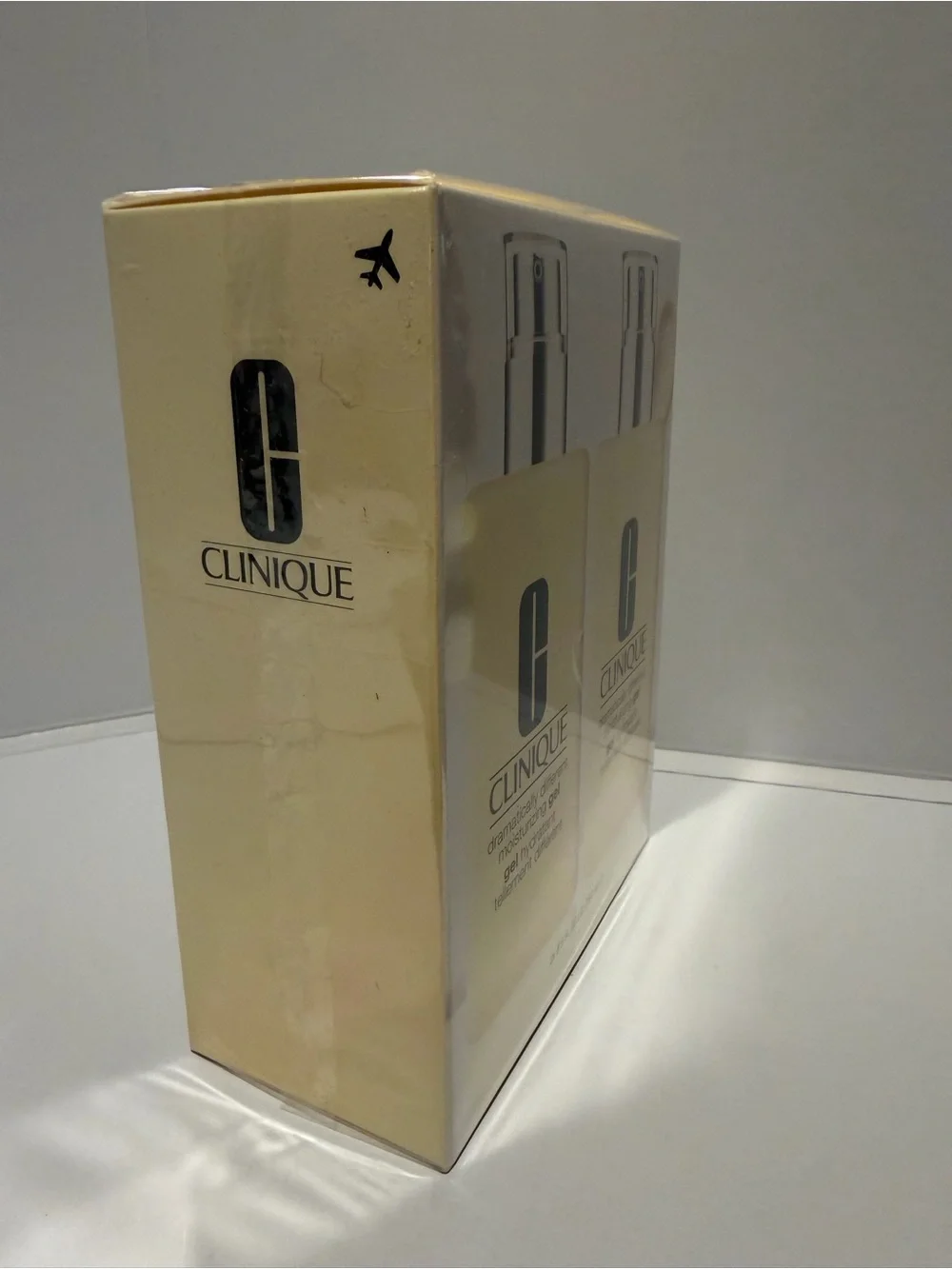 Clinique dramatically different